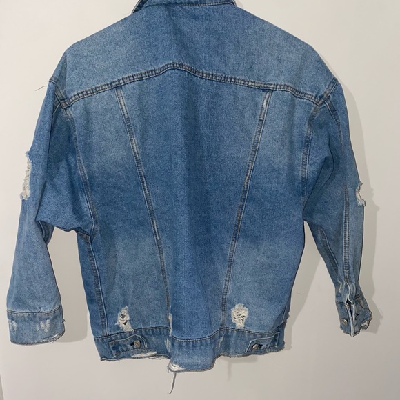 Distressed Jean jacket - Picture 2 of 6